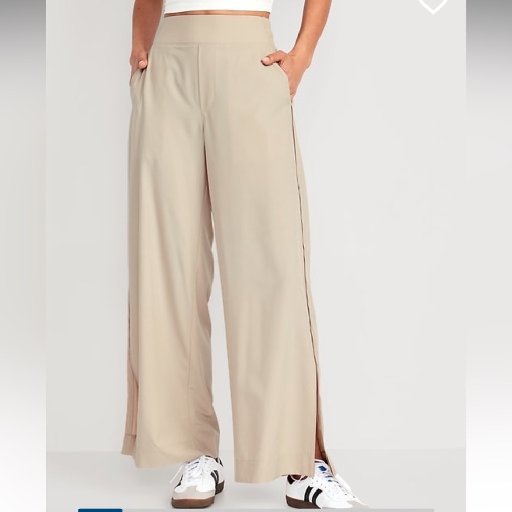 High waisted stretch tech wide leg pant